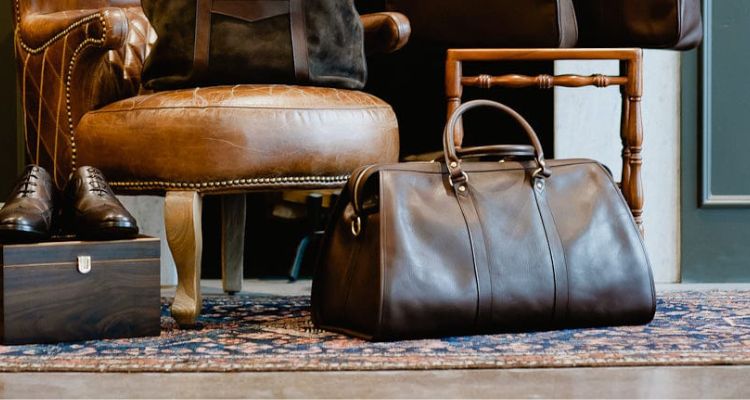 Western Leather Duffle Slideshow Mobile