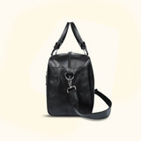 Embark on journeys with comfort and style: the ultimate travel shoulder bag.