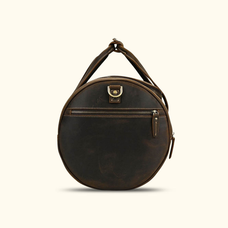 Timeless men's leather barrel bag: the essence of style.